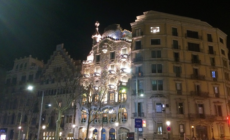 バルセロナ で絶対行くべき夜景スポット6選 トリップガイド