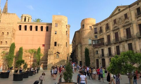 バルセロナ「旧市街(ゴシック地区)」の風景