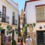 スペイン「コルドバ」花の小道の風景