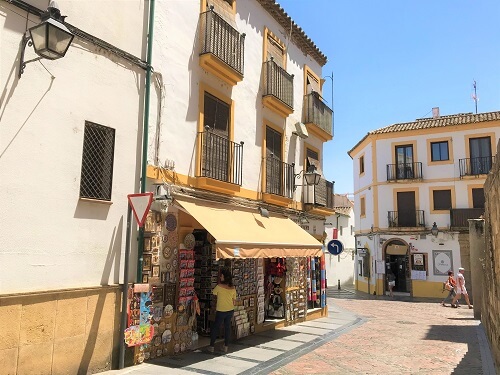 スペイン「コルドバ」の人気スポット「ユダヤ人街」の風景