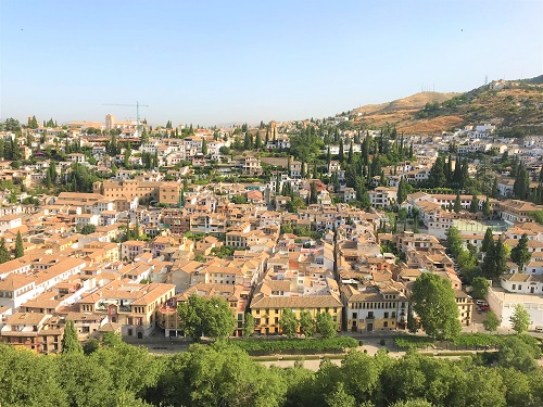 スペイン「グラナダ」の歴史地区「アルバイシン」の風景