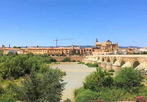 スペイン「コルドバ」の世界遺産、「メスキータ」の外観風景
